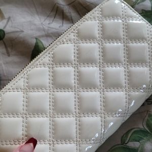 Anne Klein off white quilted wallet